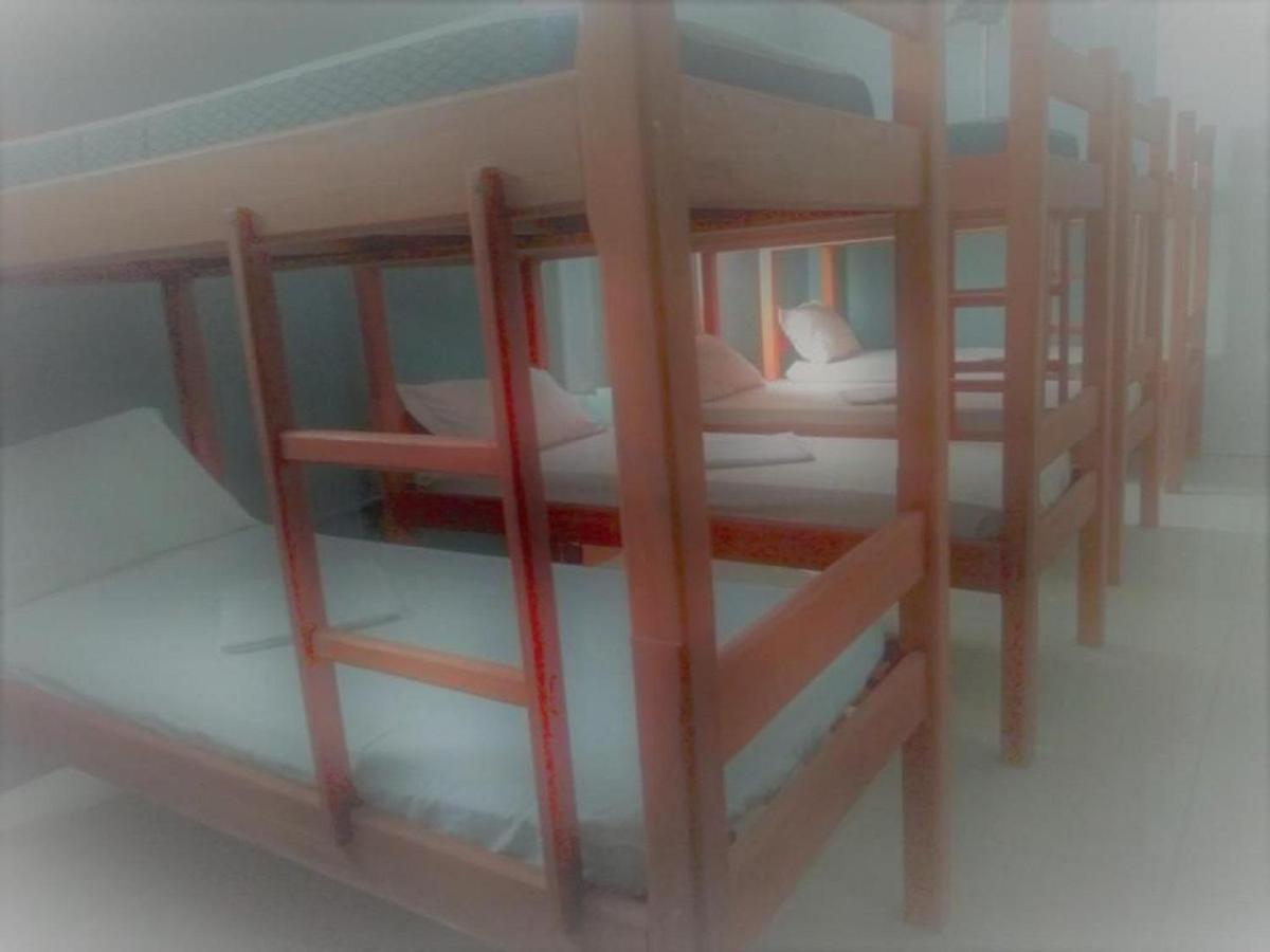"Le Chat Qui Peche" Hostel A 150 Metros Da Praia De Pajucara Maceió Eksteriør billede