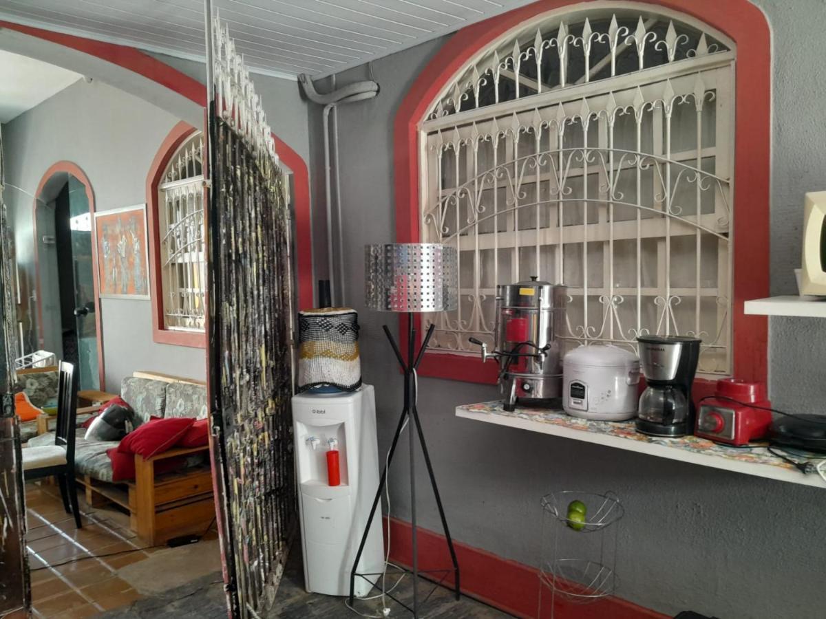 "Le Chat Qui Peche" Hostel A 150 Metros Da Praia De Pajucara Maceió Eksteriør billede